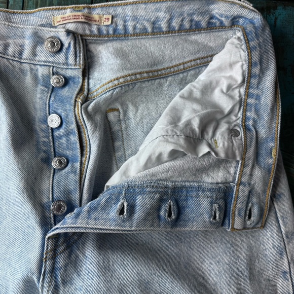 Levi's Ribcage Ankle Straight Leg Button Fly Size 29 100% Cotton - Picture 11 of 16